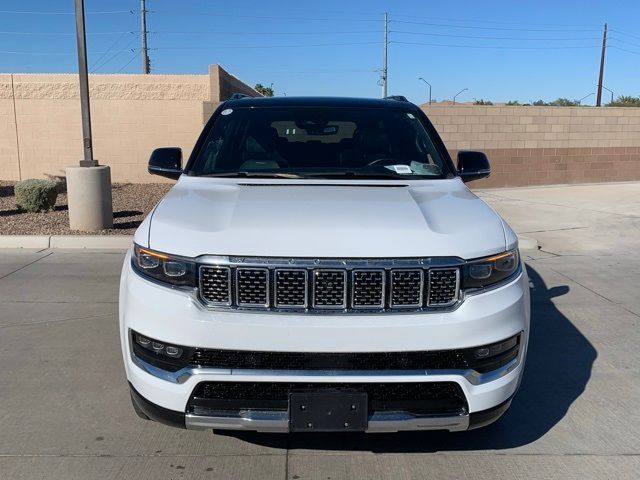 2023 Jeep Grand Wagoneer Base