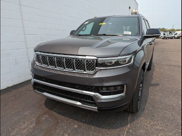 2023 Jeep Grand Wagoneer Base