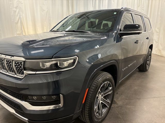 2023 Jeep Grand Wagoneer Base