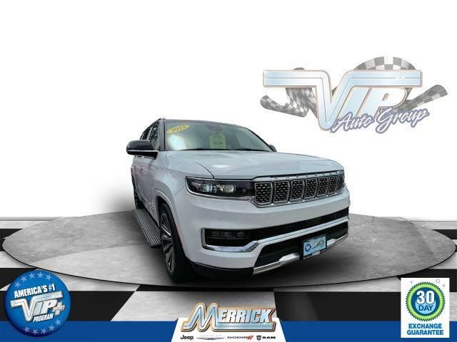 2023 Jeep Grand Wagoneer Base