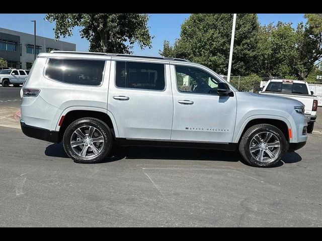 2023 Jeep Grand Wagoneer Base