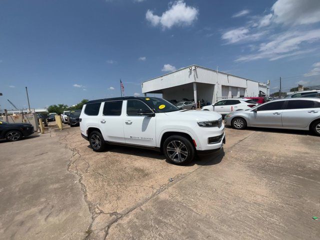 2023 Jeep Grand Wagoneer Base