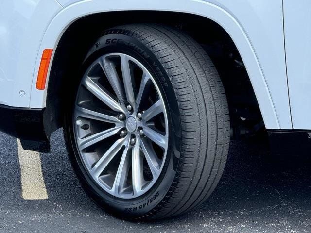 2023 Jeep Grand Wagoneer L Series II