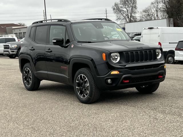 2023 Jeep Renegade Trailhawk