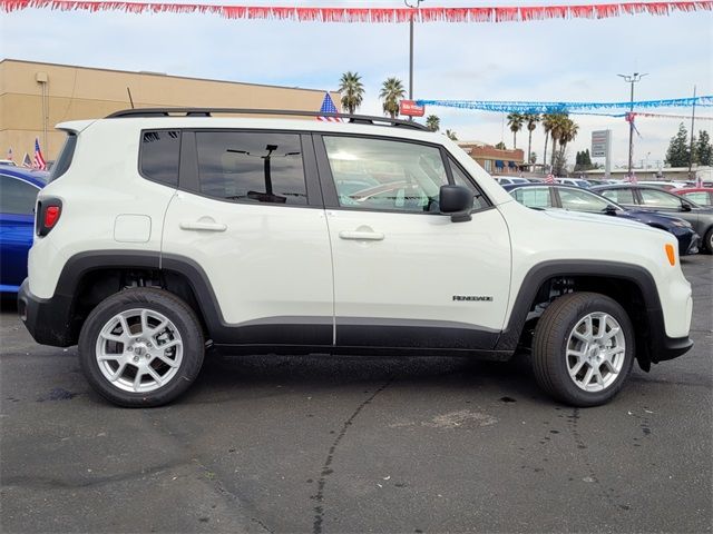 2023 Jeep Renegade Latitude