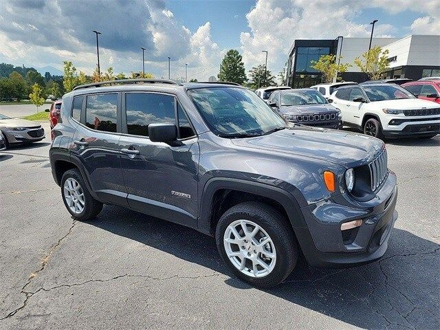 2023 Jeep Renegade Latitude