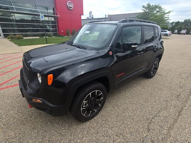 2023 Jeep Renegade Trailhawk