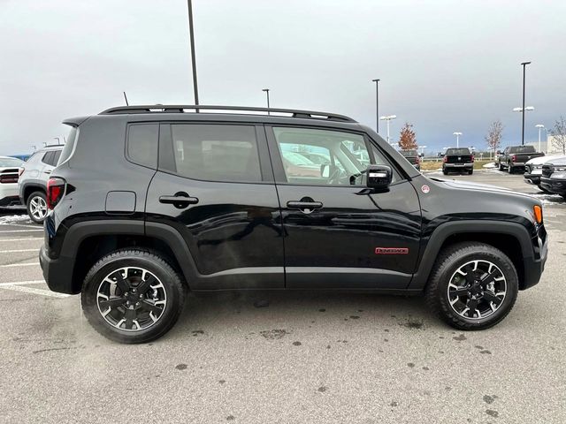 2023 Jeep Renegade Trailhawk