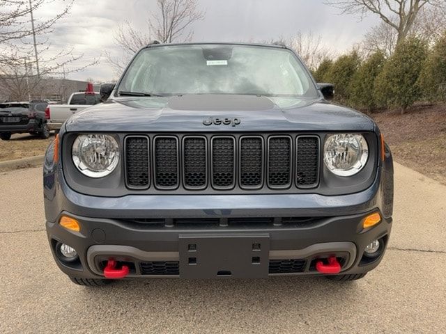 2023 Jeep Renegade Trailhawk