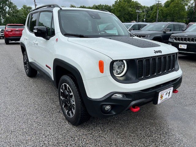 2023 Jeep Renegade Trailhawk