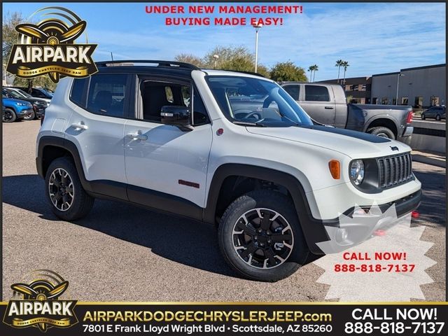 2023 Jeep Renegade Trailhawk