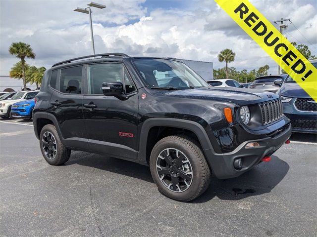 2023 Jeep Renegade Trailhawk