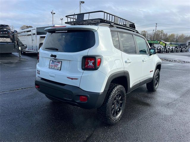 2023 Jeep Renegade Trailhawk