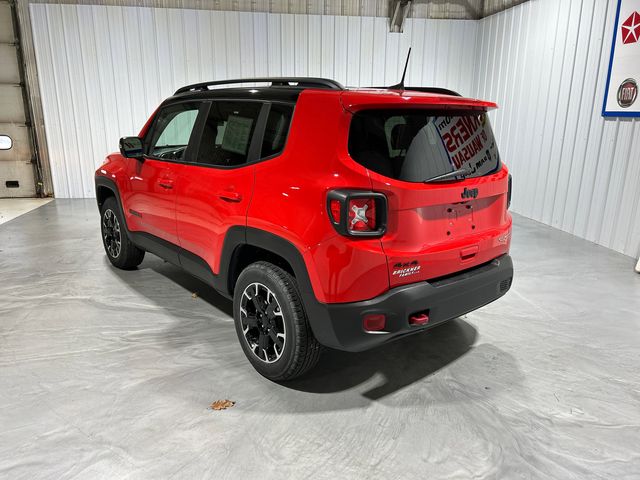 2023 Jeep Renegade Trailhawk