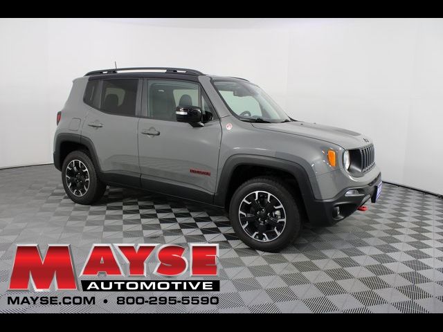 2023 Jeep Renegade Trailhawk