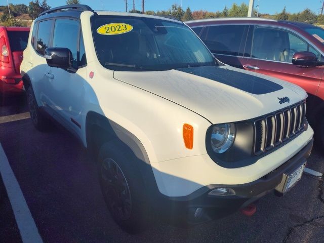 2023 Jeep Renegade Trailhawk