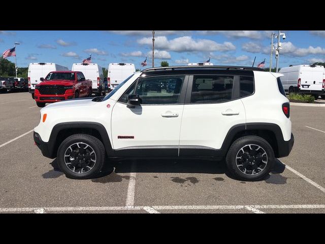 2023 Jeep Renegade Trailhawk