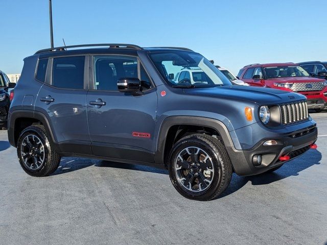 2023 Jeep Renegade Trailhawk