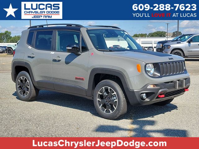 2023 Jeep Renegade Trailhawk