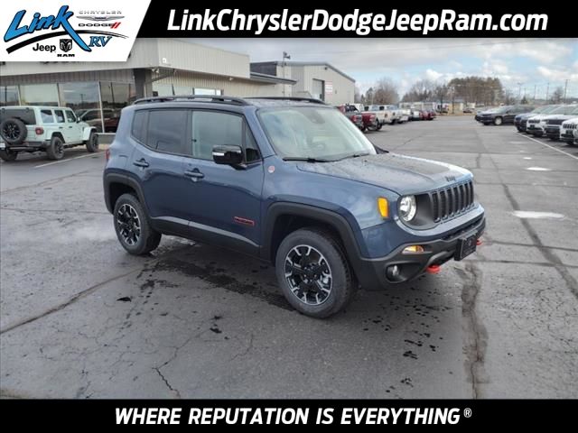 2023 Jeep Renegade Trailhawk