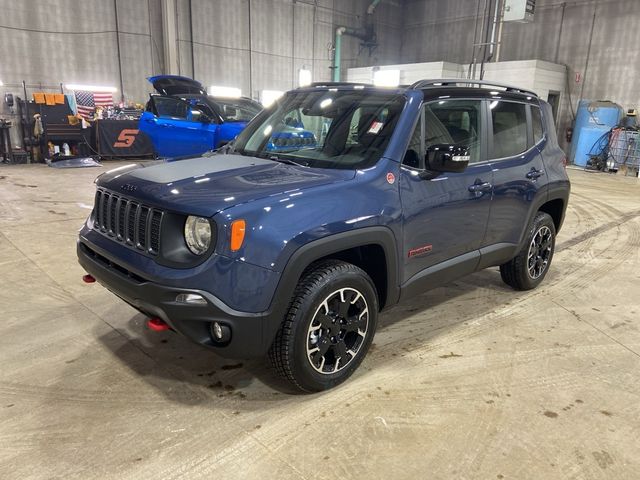 2023 Jeep Renegade Trailhawk