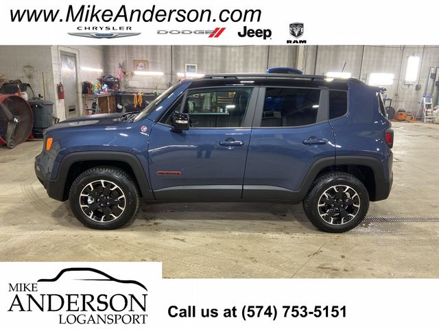 2023 Jeep Renegade Trailhawk