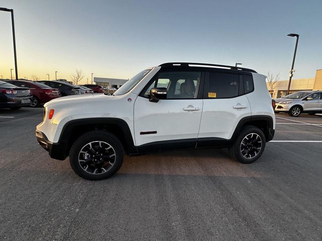 2023 Jeep Renegade Trailhawk