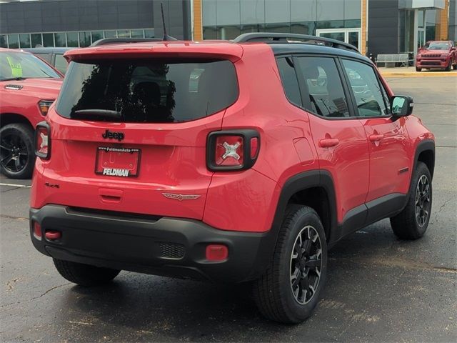 2023 Jeep Renegade Trailhawk