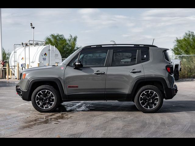 2023 Jeep Renegade Trailhawk