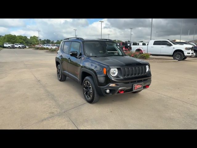 2023 Jeep Renegade Trailhawk