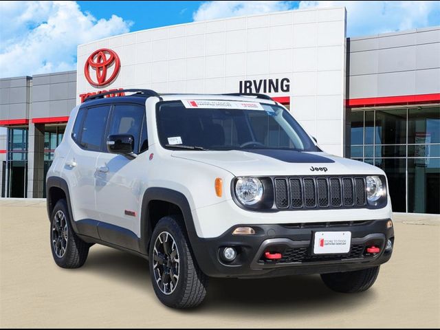 2023 Jeep Renegade Trailhawk