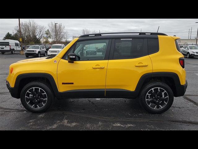 2023 Jeep Renegade Trailhawk