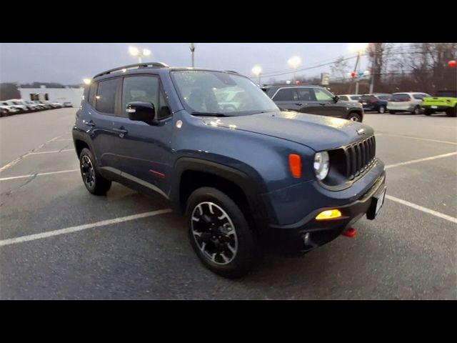 2023 Jeep Renegade Trailhawk