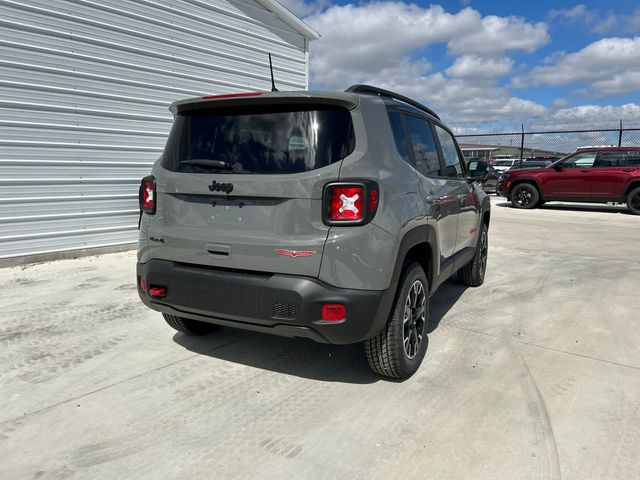 2023 Jeep Renegade Trailhawk