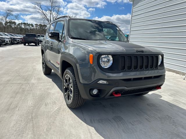 2023 Jeep Renegade Trailhawk