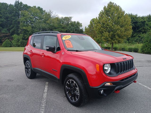 2023 Jeep Renegade Trailhawk