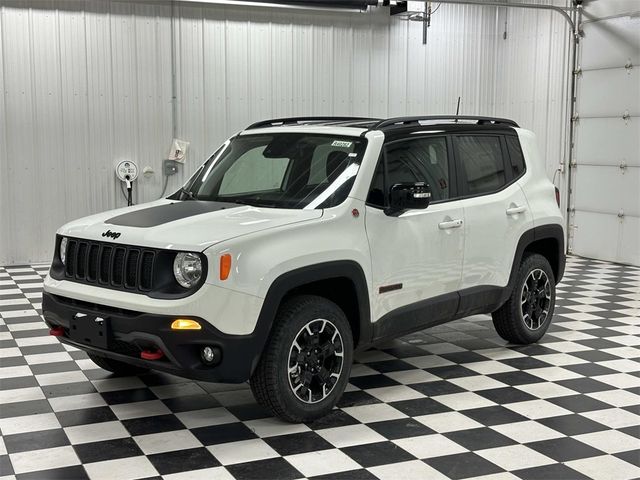 2023 Jeep Renegade Trailhawk