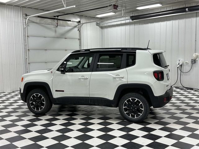 2023 Jeep Renegade Trailhawk