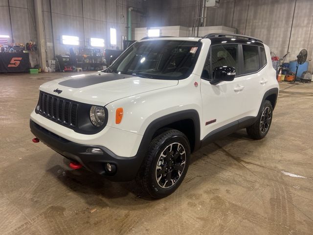 2023 Jeep Renegade Trailhawk