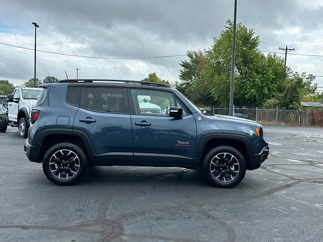 2023 Jeep Renegade Trailhawk