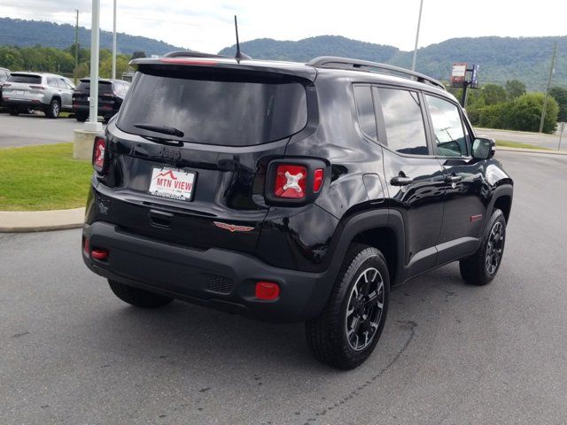 2023 Jeep Renegade Trailhawk