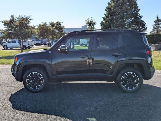 2023 Jeep Renegade Trailhawk