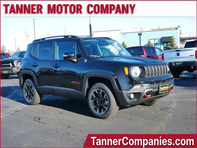 2023 Jeep Renegade Trailhawk