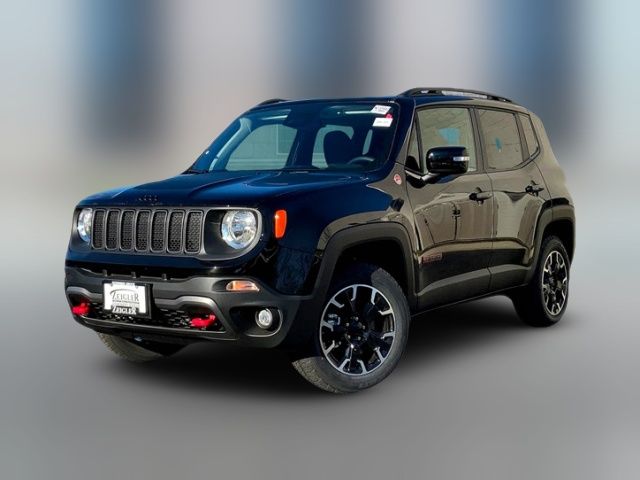 2023 Jeep Renegade Trailhawk