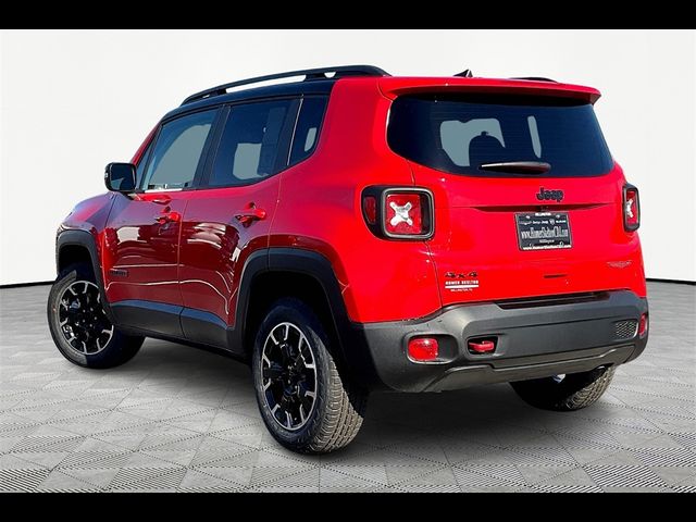 2023 Jeep Renegade Trailhawk