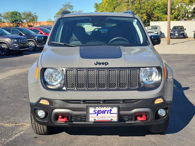 2023 Jeep Renegade Trailhawk