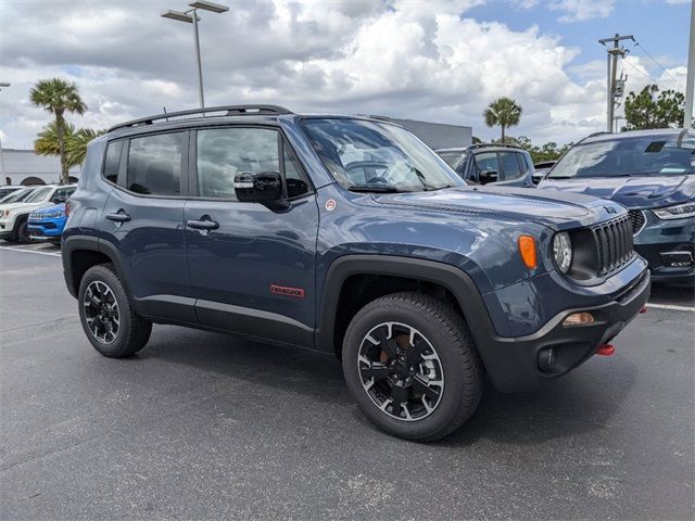 2023 Jeep Renegade Trailhawk