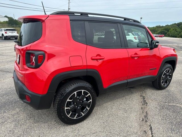 2023 Jeep Renegade Trailhawk