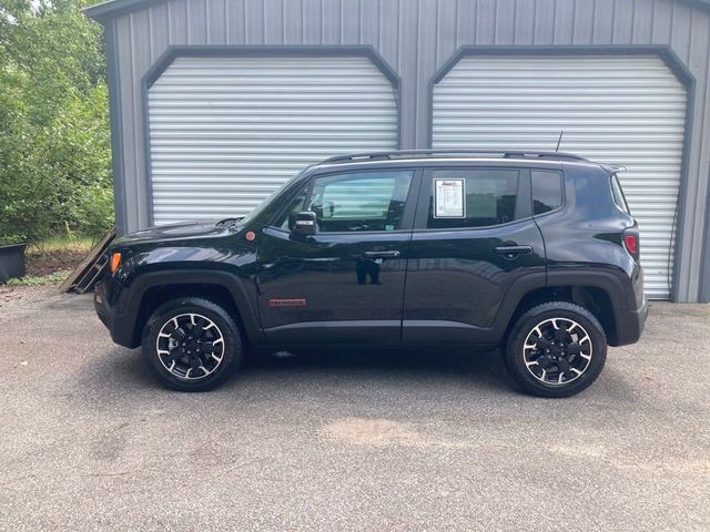 2023 Jeep Renegade Trailhawk