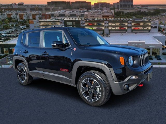 2023 Jeep Renegade Trailhawk